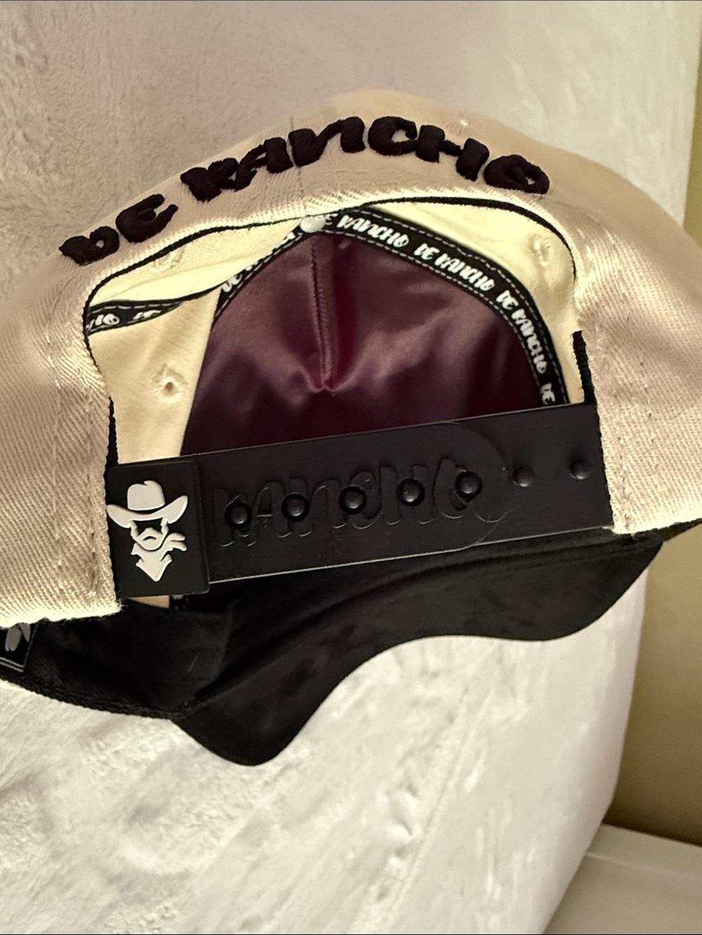 De Rancho Cream and Black Embellished Cowboy Baseball Cap - Picture 5 of 8